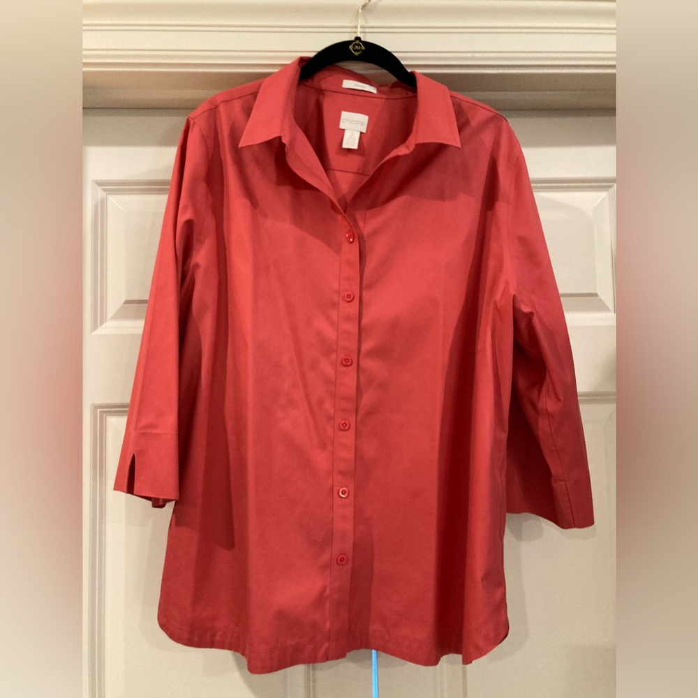 No iron button front blouse in melon size 3 (XL) three quarter length sleeve